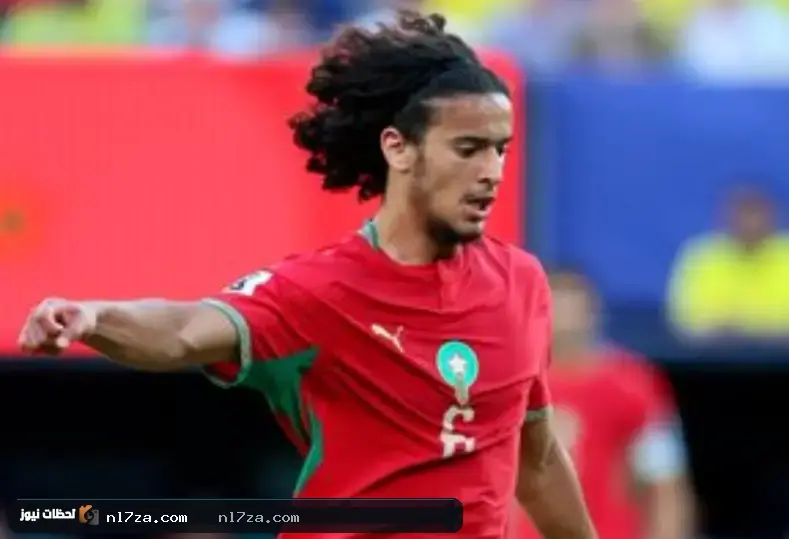لاعب وسط لاعب وسط