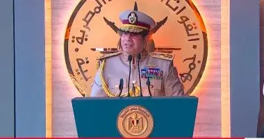 الرئيس السيسي يوجه بحزمة تكليفات لتعزيز الاقتصاد والإعلام والحياة السياسية وتحسين معيشة المواطنين
