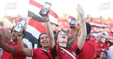 مشهد استثنائي.. المصريون حول العالم يحتفلون بهدف مصر فى مرمى الأرجنتين (صور)