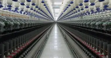 السوق الأوروبية المنفذ الحقيقي لإنعاش مشروعات الغزل والنسيج المصرية