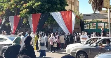 قبل آخر امتحان.. لجان الثانوية تبدأ تفتيش الطلاب لضبط سير الامتحانات