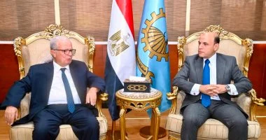 نائب رئيس الوزراء: الدولة حريصة على دعم الصناعة الوطنية وتعزيز تنافسية الاقتصاد