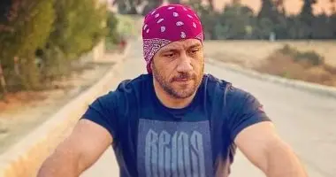فيلم فرصة سعيدة يعيد أحمد مكي إلى السينما بعد غياب 13عامًا