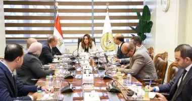 وزيرة البيئة تتابع الموقف التنفيذى لمشروع تطهير مصرف كيتشنر.. اعرف التفاصيل