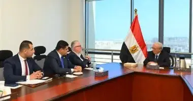 نائب رئيس الوزراء يبحث مستجدات مشروع "برج فوربس العالمي" بالعاصمة الجديدة