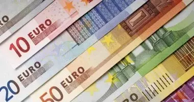 اليورو يتراجع بمنتصف تعاملات اليوم الإثنين 24 أغسطس 2026 أمام الجنيه بالبنوك اليورو يتراجع بمنتصف تعاملات اليوم الإثنين 24 أغسطس 2026 أمام الجنيه بالبنوك