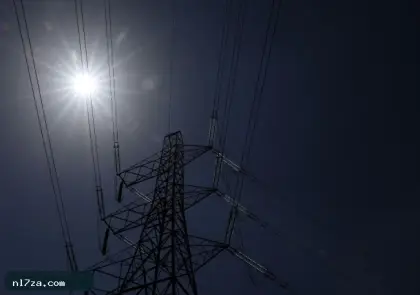 إعادة التيار الكهربائي إلى منطقة الضجيج بعد عطل فني
