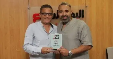«اليوم السابع» يُكرم النجم محمد عدوية بعد نجاح ألبومه «جوة عيني».. صور