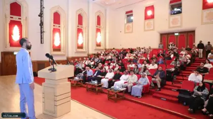 لغة جزلة في قصائد بيت الشعر