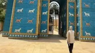 «اصطحبني لمنطقة مظلمة!».. «صانعة محتوى» تفجر فضيحة مرعبة من «آثار بابل»