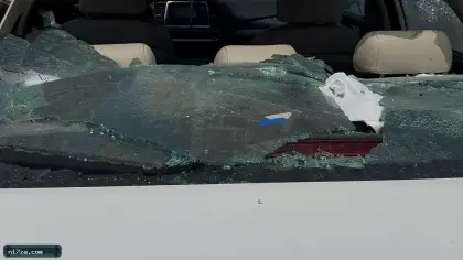 «عكاظ» في موقع الاعتداء الحوثي على «جارة الحرم»