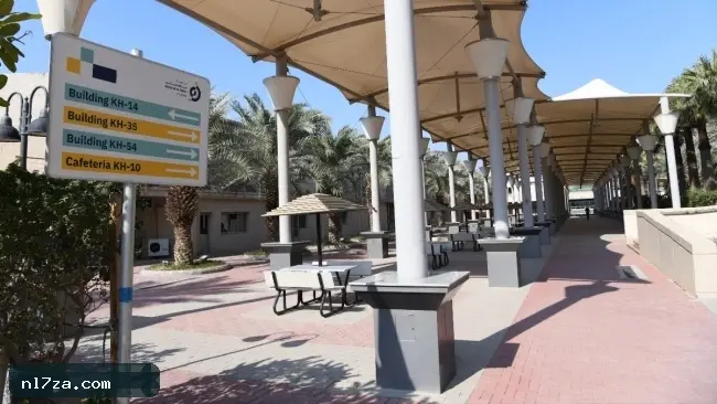 54 طالباً وطالبة يدشنون الدفعة الأولى في كلية الطب بجامعة عبدالله السالم 54 طالباً وطالبة يدشنون الدفعة الأولى في كلية الطب بجامعة عبدالله السالم