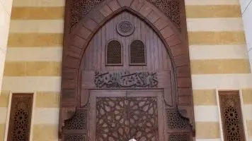 دار الإفتاء توضح حكم العمل فى سايبر يحتوي على ألعاب ترفيهية