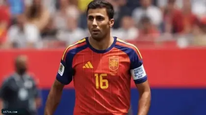 مدرب منتخب إسبانيا يكشف سر رودري قبل انتقاله إلى برشلونة