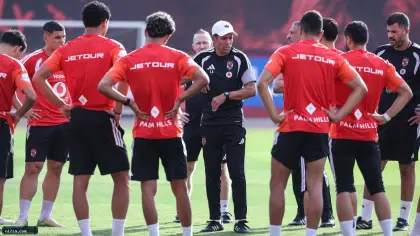 مران الأهلي| الفريق يواصل تدريباته.. تقسيمة قوية ومران فني وبدني متنوع