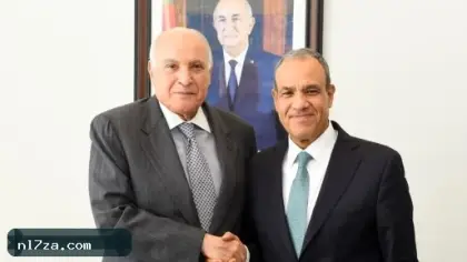 وزير الخارجية يبحث مع نظيره الجزائرى دفع التعاون والتنسيق إزاء القضايا الإقليمية