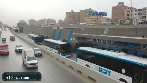 خطط لرفع أسطول الأتوبيس الترددي إلى 320 أتوبيسا قبل نهاية العام خطط لرفع أسطول الأتوبيس الترددي إلى 320 أتوبيسا قبل نهاية العام