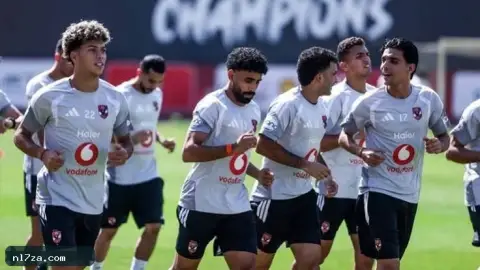 الأهلي، كأس عاصمة مصر، أكرم توفيق، الحسين عموتة، ملعب التتش، بترول أسيوط