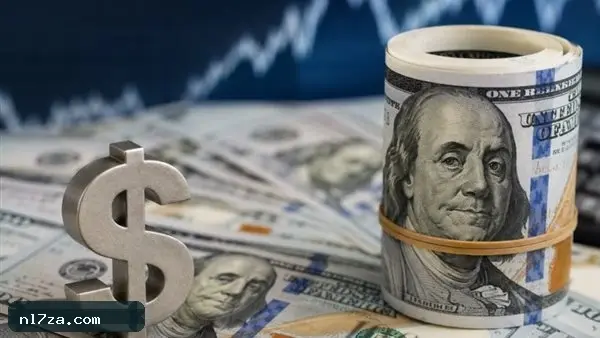 ارتفاع سعر الدولار أمام الجنيه في ختام تعاملات الاثنين بالبنوك ارتفاع سعر الدولار أمام الجنيه في ختام تعاملات الاثنين بالبنوك