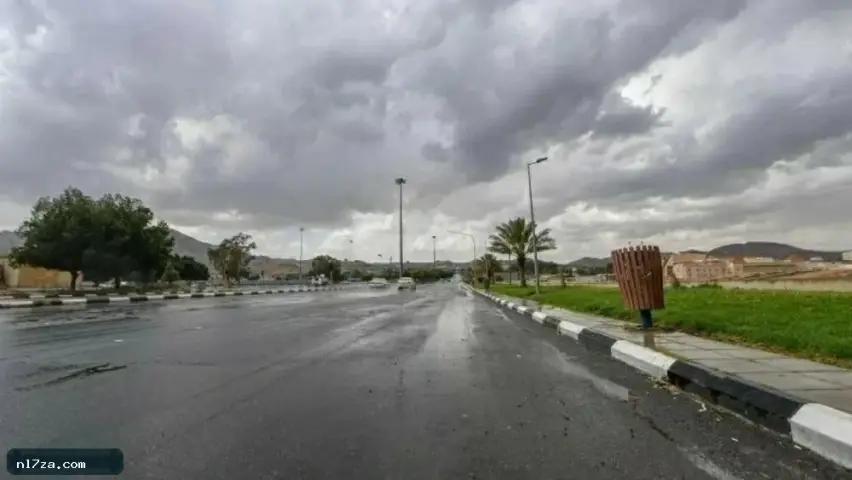 أمطار رعدية وسيول تضرب 7 مناطق بالسعودية اليوم أمطار رعدية وسيول تضرب 7 مناطق بالسعودية اليوم