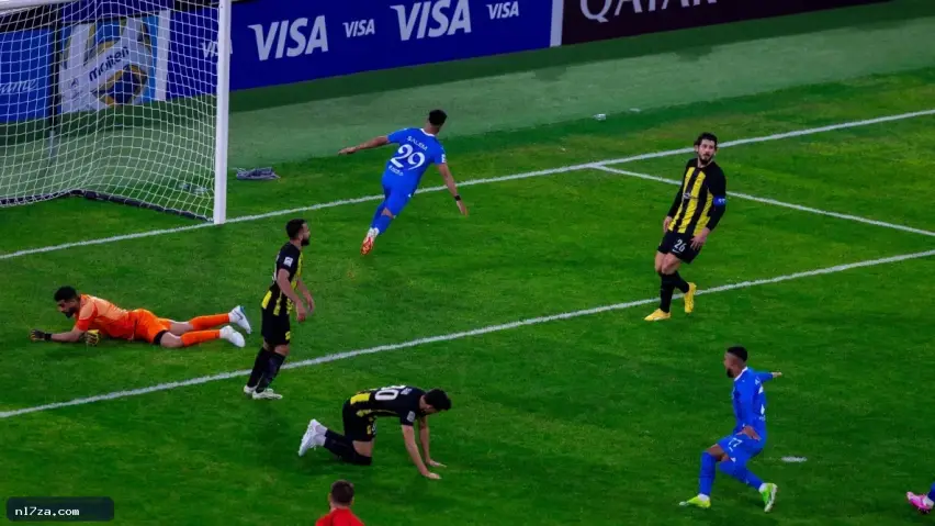 اسم مفاجئ للجميع.. تسريب طاقم تحكيم كلاسيكو الهلال والاتحاد في دوري روشن اسم مفاجئ للجميع.. تسريب طاقم تحكيم كلاسيكو الهلال والاتحاد في دوري روشن