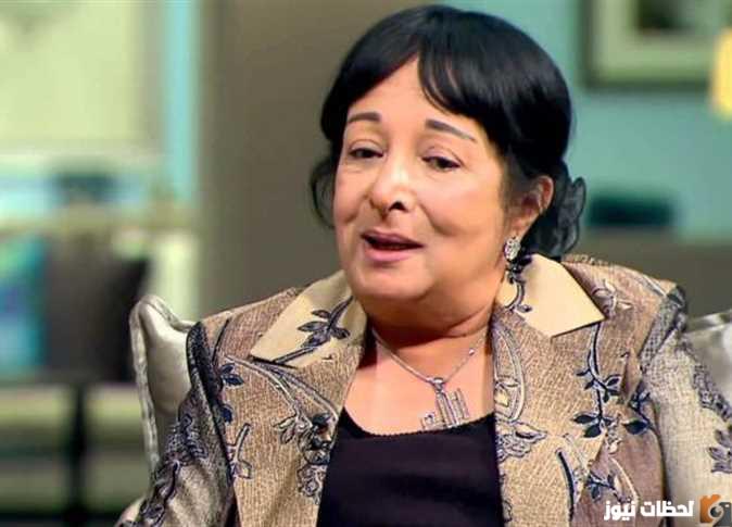 سميرة عبد العزيز مع محمد رمضان لو رديت هتتساوى الرؤوس