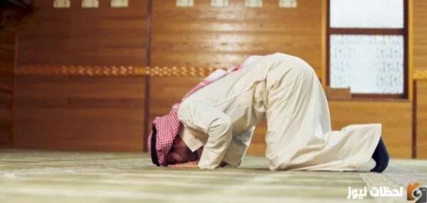 كيف كان سجود الملائكة لادم؟ ما هو نوع سجود الملائكة لادم؟