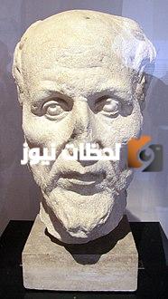 من هو أفلوطين ويكيبيديا وكم عمره