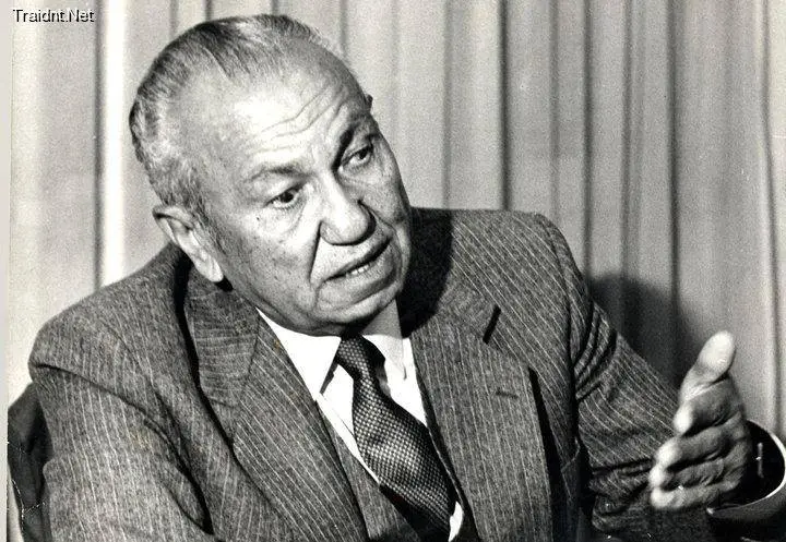 من هو عثمان احمد عثمان ويكيبيديا وكم عمره