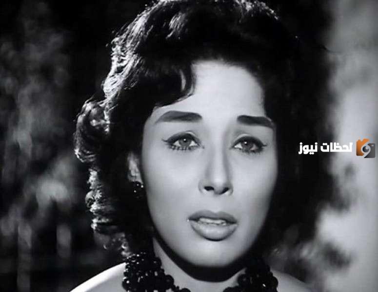 من هى الفنانة لبنى عبد العزيز ويكيبيديا وكم عمرها
