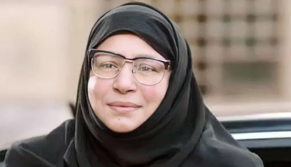 من هى عبلة كامل ويكيبيديا وكم عمرها