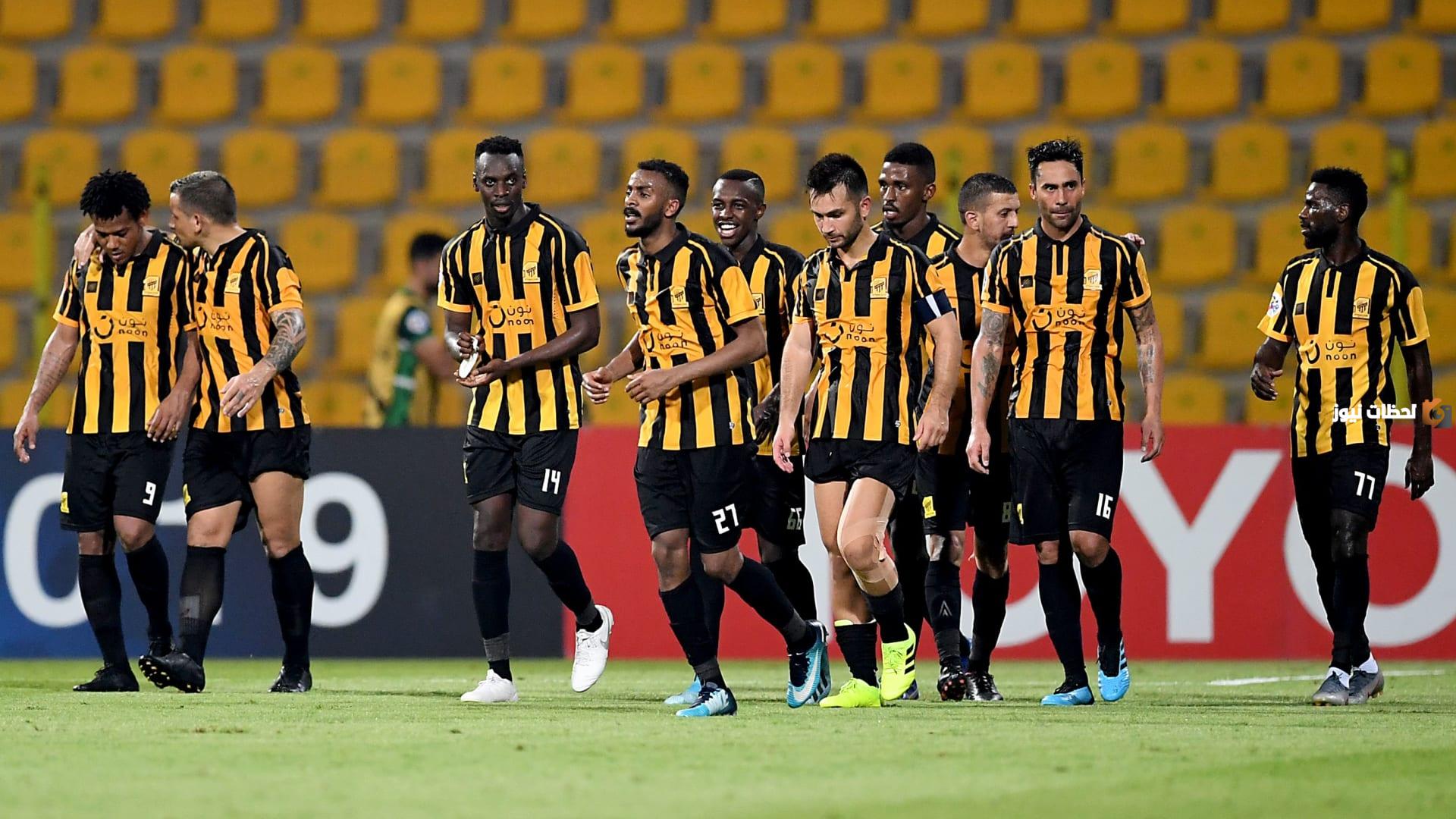 احصائيات طول وأعمار ووزن لاعبي نادي الاتحاد السعودي