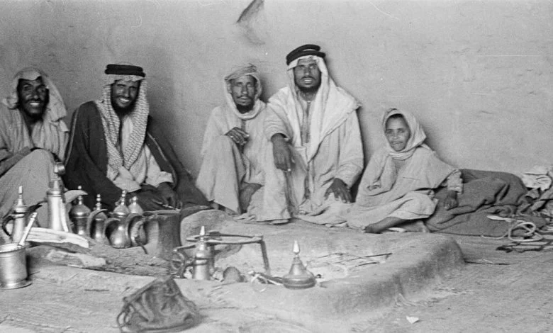 افخاذ قبائل قحطان البالغ عدد أبنائها مليون و 800 ألف.