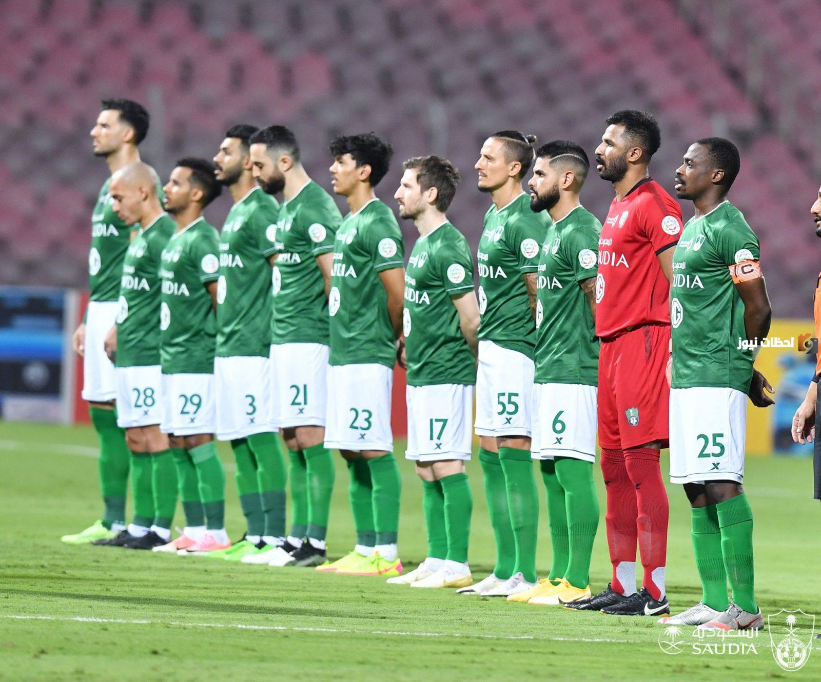 لجنة الانضباط والأخلاق تعاقب كل من إدارة ومدرب أهلي جدة السعودي بسبب تصرفات الجماهير
