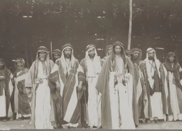 الهويمل وش يرجعون .. اصل قبيلة الهويمل من وين وكم عدد فخوذهم