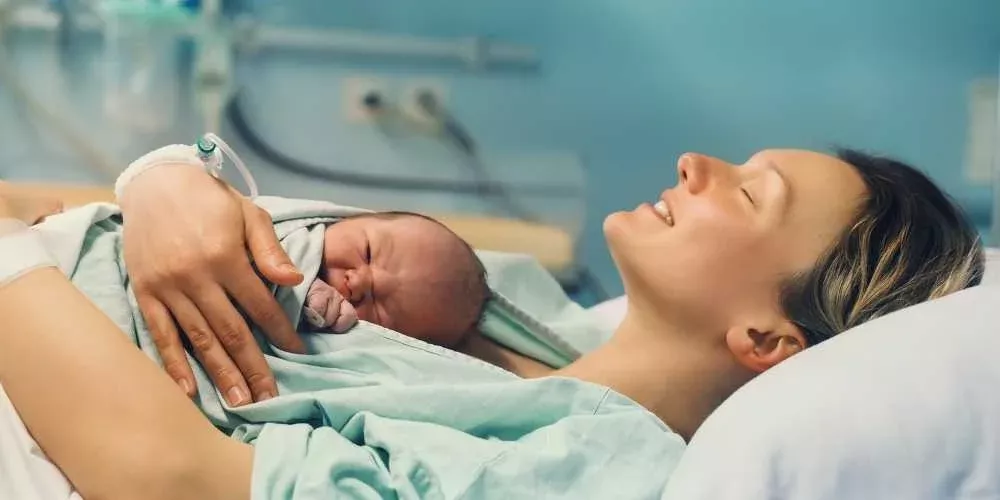 الفرق بين الولاده الاولى والثانيه في الألم والسرعة