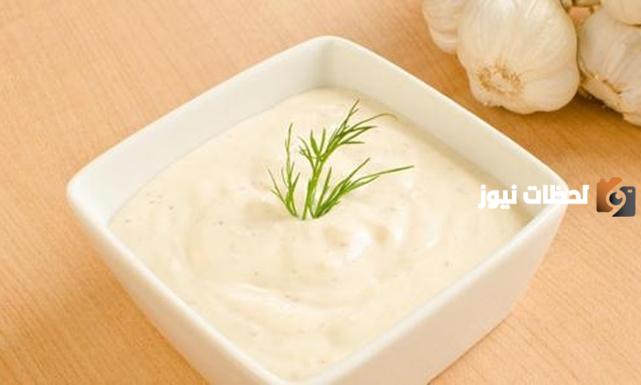 طريقة عمل الثومية بالنشا