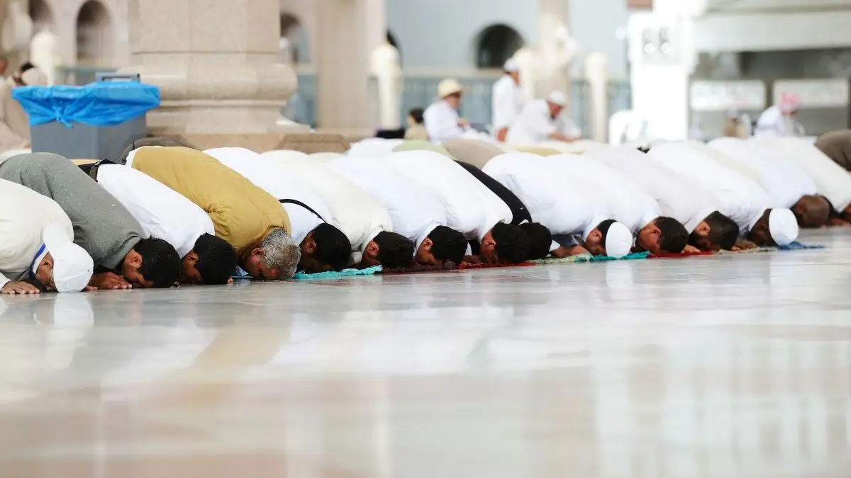 هل يجوز صلاة التراويح بسور قصيرة