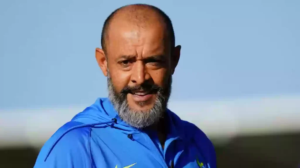 سانتو يجبر الاتحاد على صفقة ثالثة غريبة من نوعها