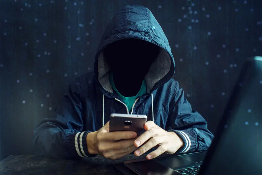 علامات تدل على أن هاتفك مراقب