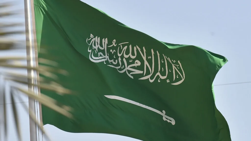 ما هي طريقة الاستعلام عن تسجيلي في منصة قوي ؟