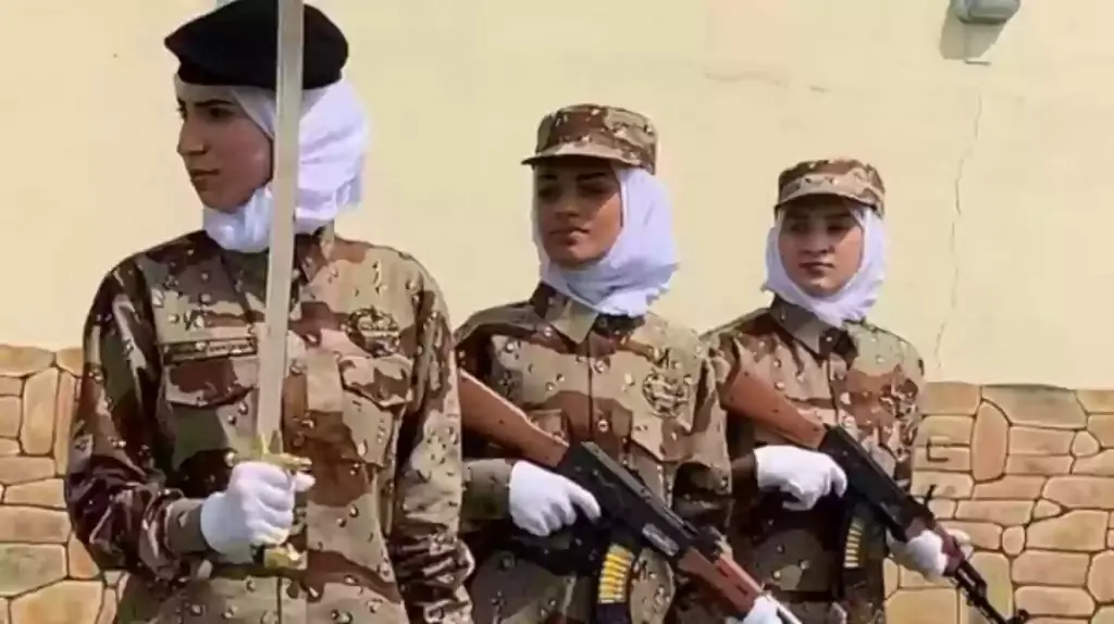 ماهي وظائف وزارة الدفاع المتاحة للنساء وما هي رواتبها