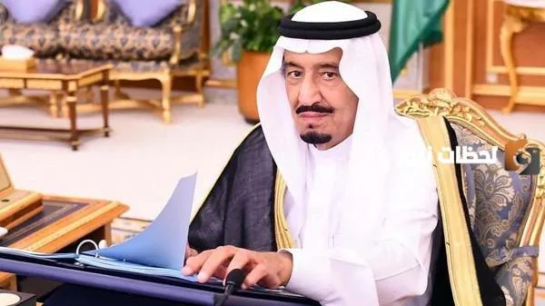 من هو ملك الإنسانية السيرة الذاتية