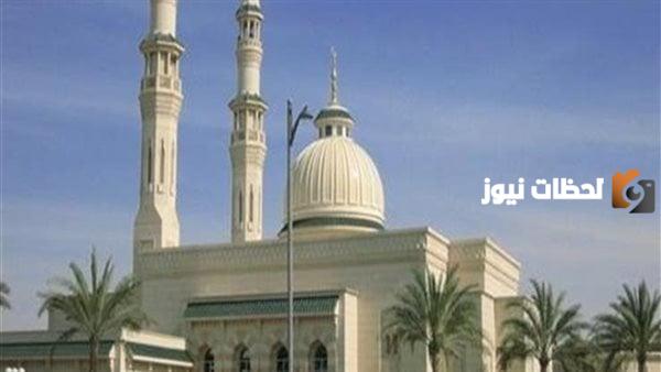 جئت أزور الجامع الكبير في المدينة وأشاهد
