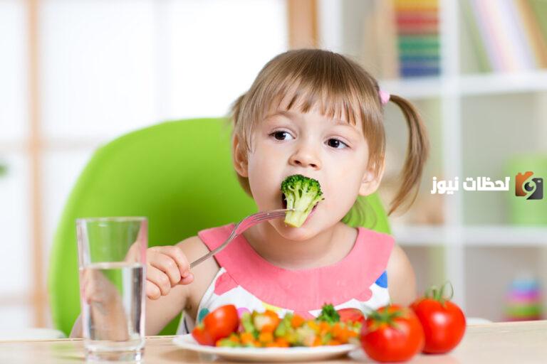 أطعمة تساعد على ظهور الأسنان