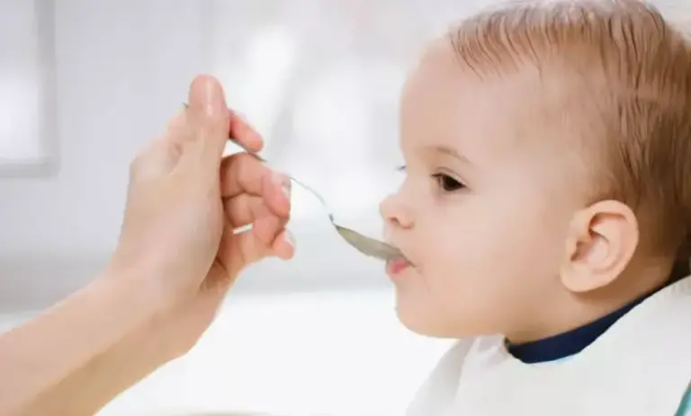 إليك 10 علاجات يجب تجنبها مع الاطفال