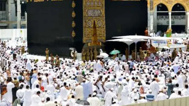 إليكم أحدث ترددات قنوات القرآن الكريم