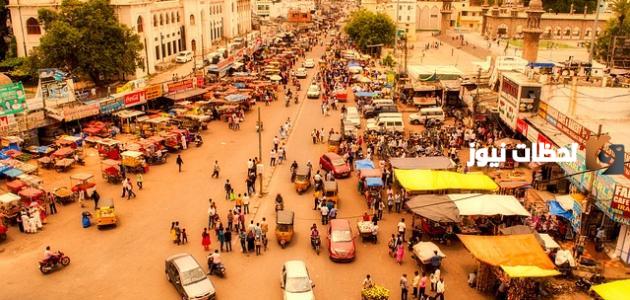 كم تبلغ مساحة الهند وعدد سكانها؟