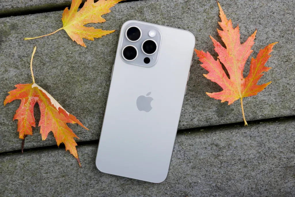 مراجعة iPhone 15 Pro Max 2023