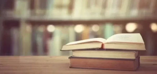 تحدث النص عن أربع صفات فقط